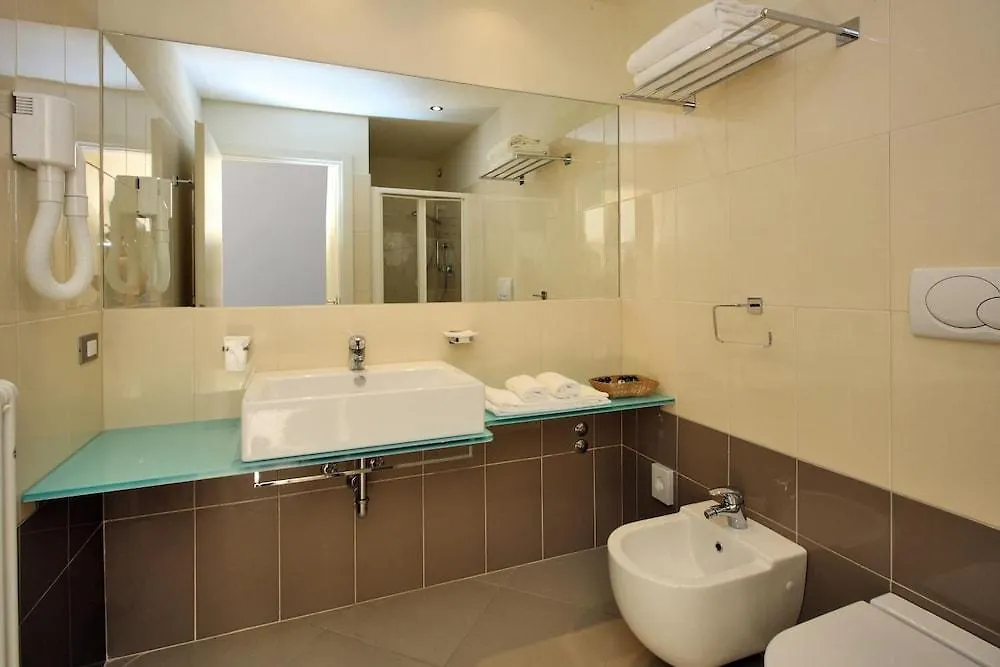 Noha Suite Hotel Riccione 3*,