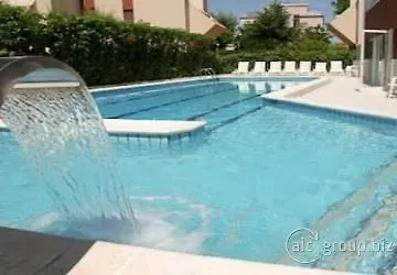 Noha Suite Hotel Riccione 3*,