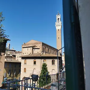 Il Rialto , Siena Italia